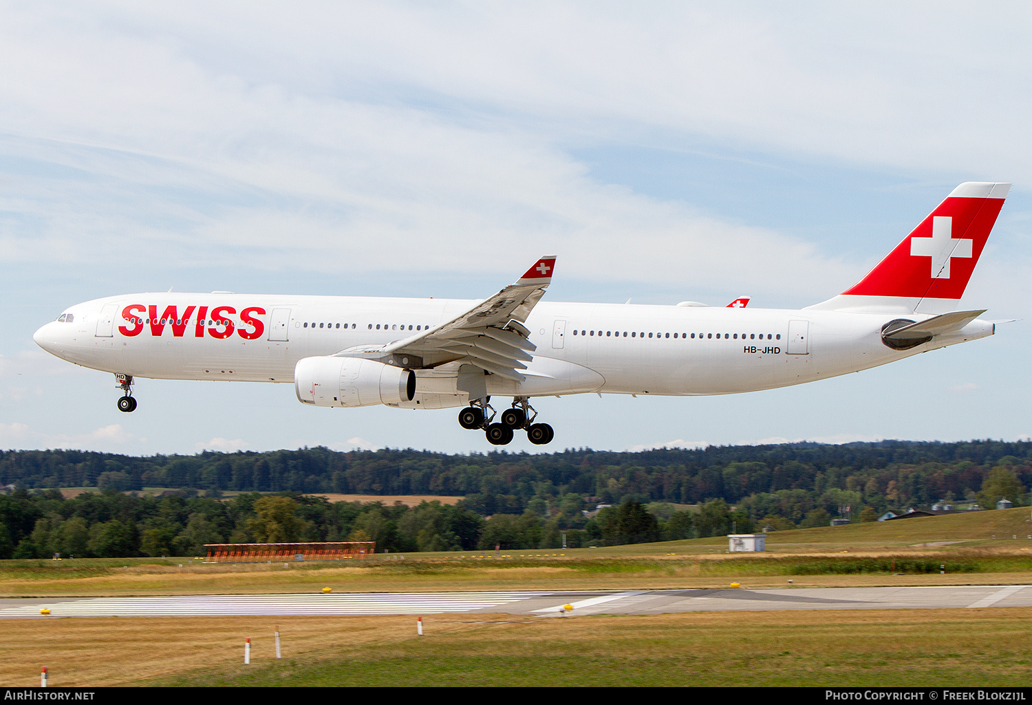 Aircraft Photo of HB-JHD | Airbus A330-343 | Swiss International Air Lines | AirHistory.net #545227