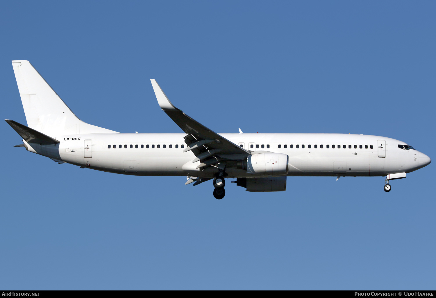 Aircraft Photo of OM-MEX | Boeing 737-8GJ | AirHistory.net #545282
