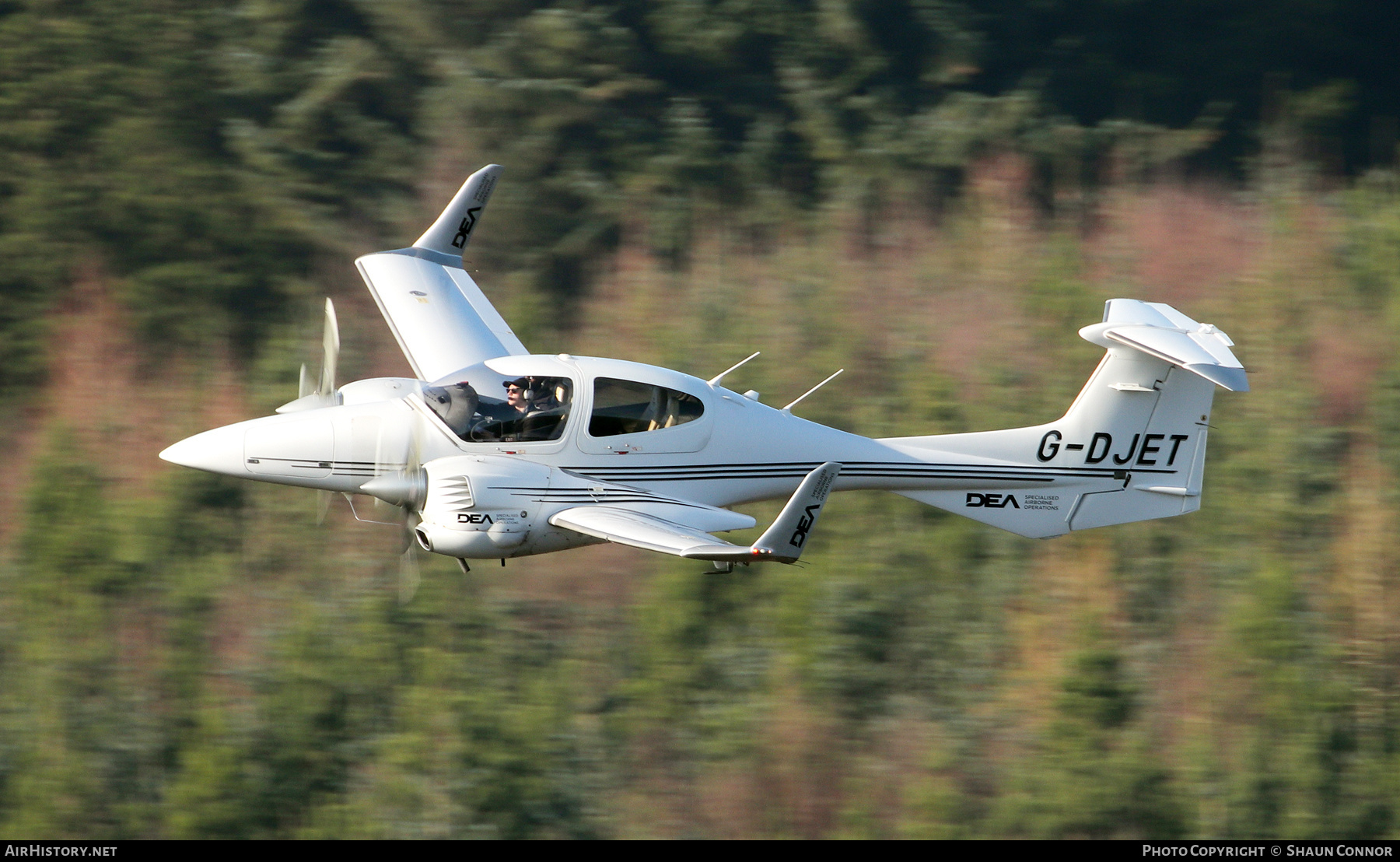 Aircraft Photo of G-DJET | Diamond DA42 Twin Star | DEA Specialised Airborne Operations | AirHistory.net #545351