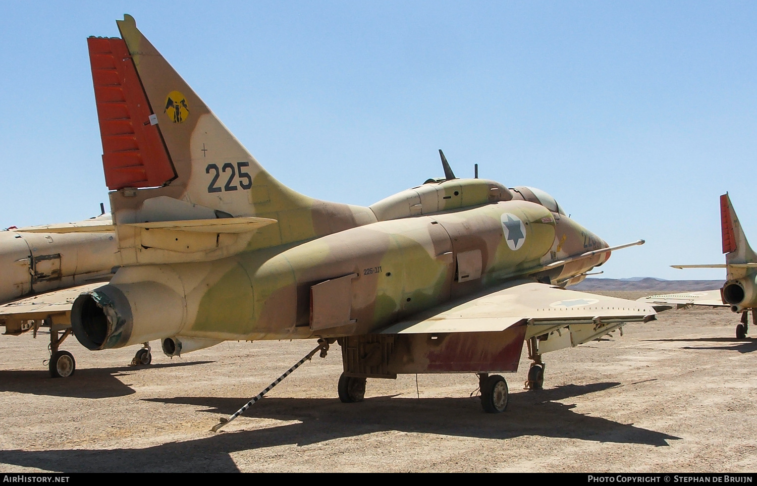 Aircraft Photo of 225 | McDonnell Douglas A-4H Skyhawk (Aa-it) | Israel - Air Force | AirHistory.net #545449