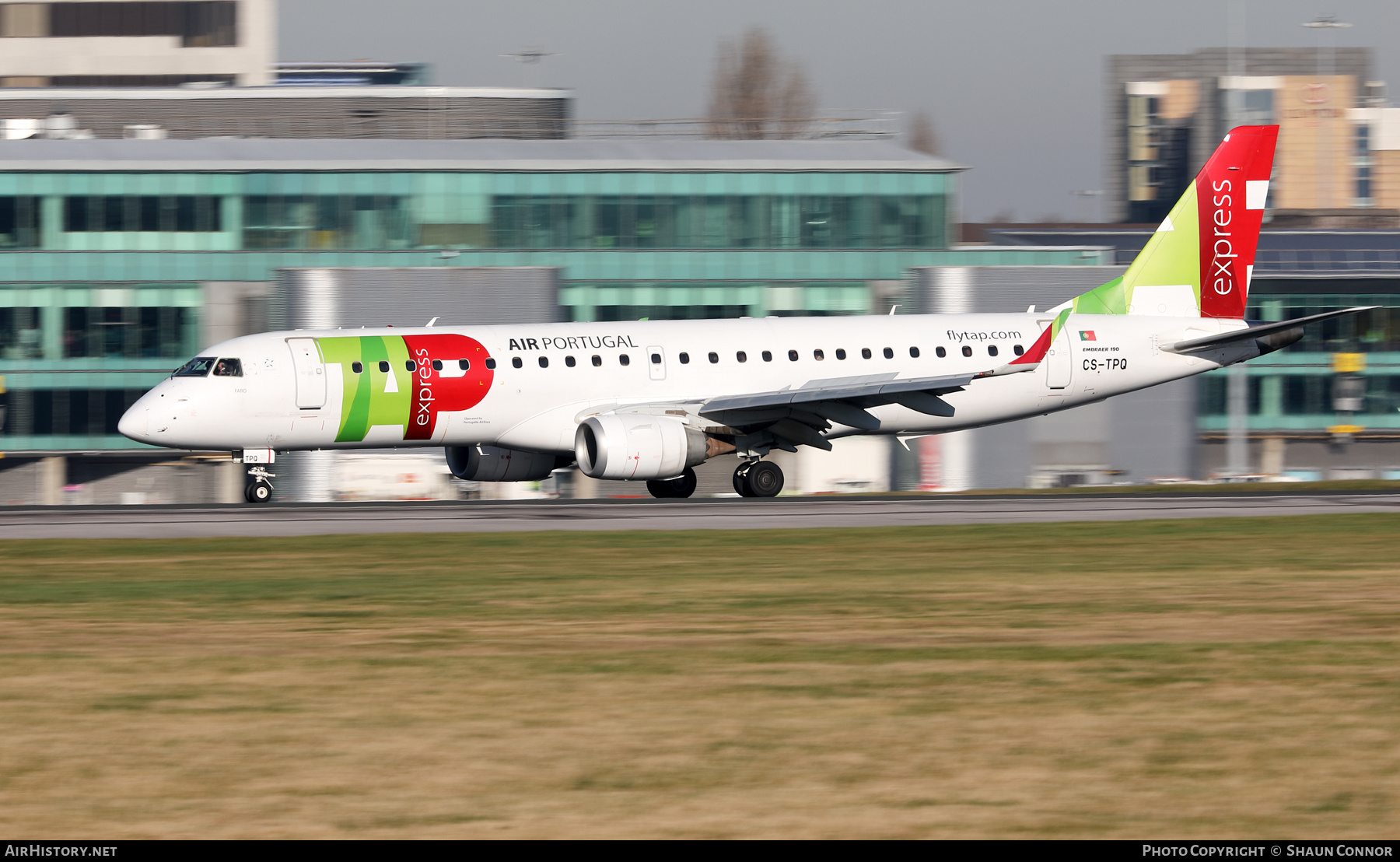 Aircraft Photo of CS-TPQ | Embraer 190LR (ERJ-190-100LR) | TAP Air Portugal Express | AirHistory.net #545481