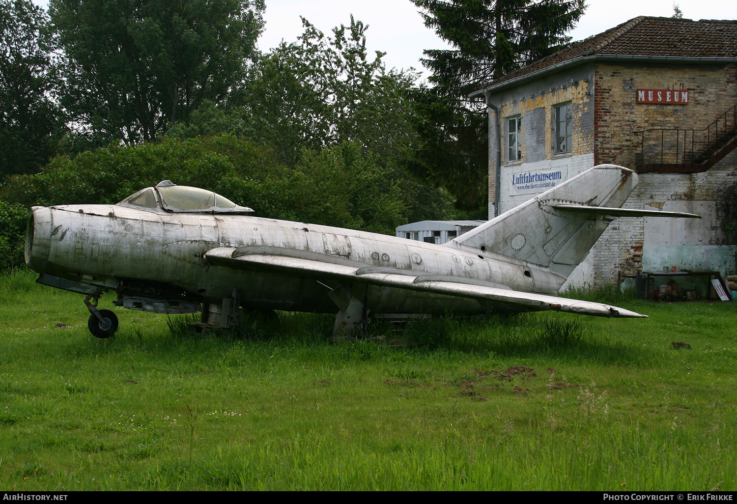 Aircraft Photo of 07 | Mikoyan-Gurevich MiG-17 | AirHistory.net #545496