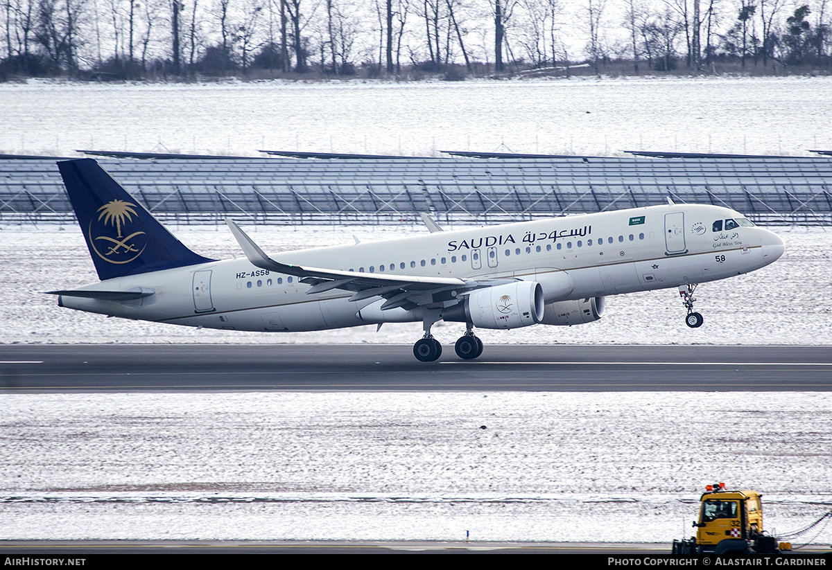 Aircraft Photo of HZ-AS58 | Airbus A320-214 | Saudia - Saudi Arabian Airlines | AirHistory.net #545589