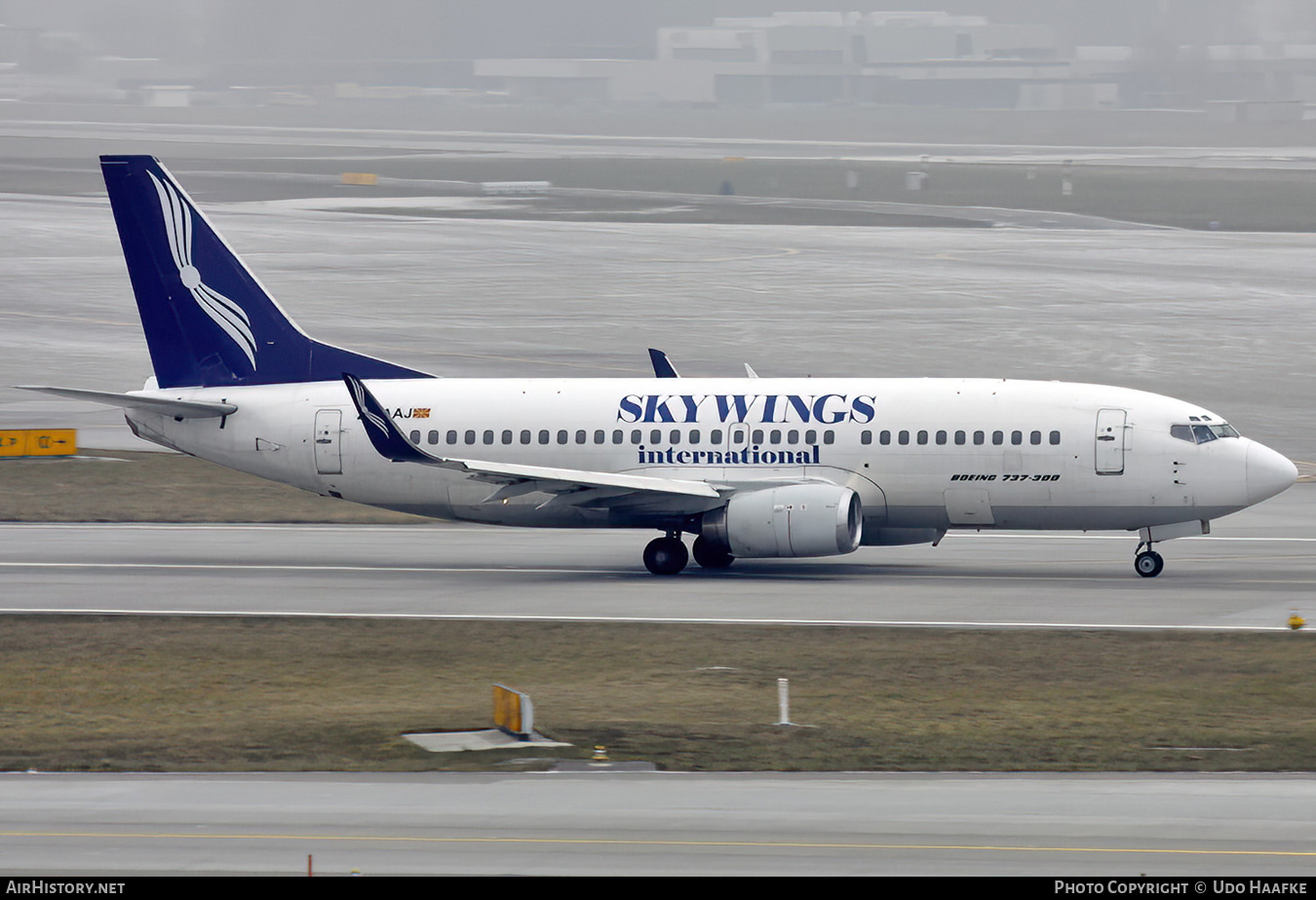 Aircraft Photo of Z3-AAJ | Boeing 737-33A | Skywings International | AirHistory.net #545763