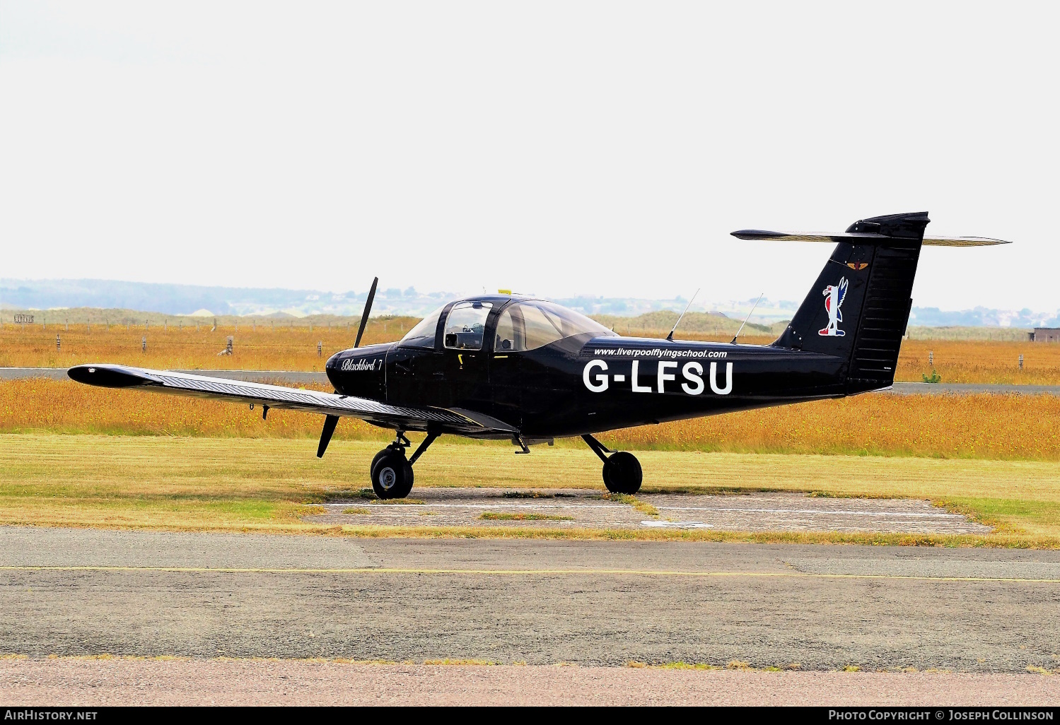 Aircraft Photo of G-LFSU | Piper PA-38-112 Tomahawk | AirHistory.net #545789