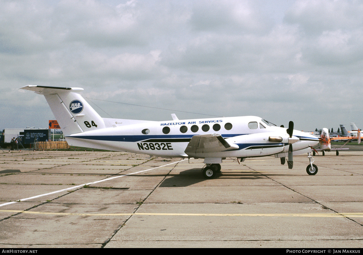Aircraft Photo of N3832E | Beech 200 Super King Air | Hazelton Air Services - HAS | AirHistory.net #545799