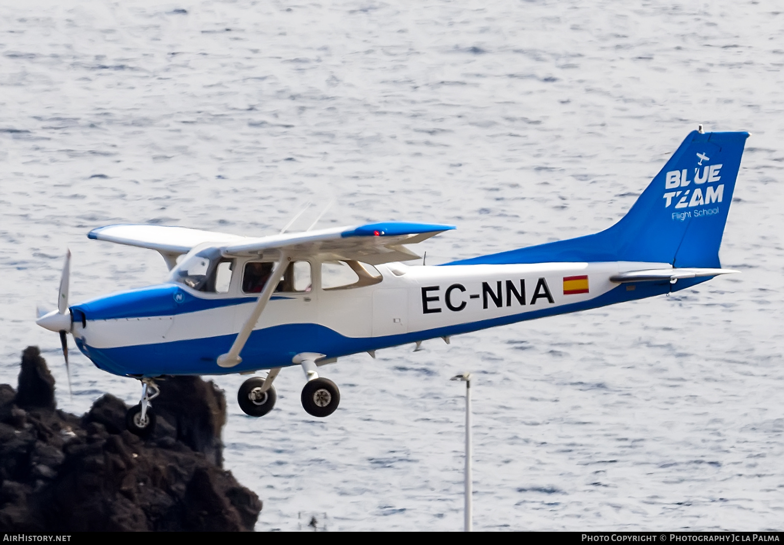 Aircraft Photo of EC-NNA | Cessna 172M Skyhawk | Blue Team Flight School | AirHistory.net #545882