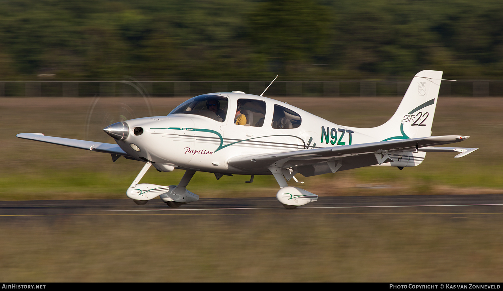 Aircraft Photo of N9ZT | Cirrus SR-22 G1 | AirHistory.net #545906