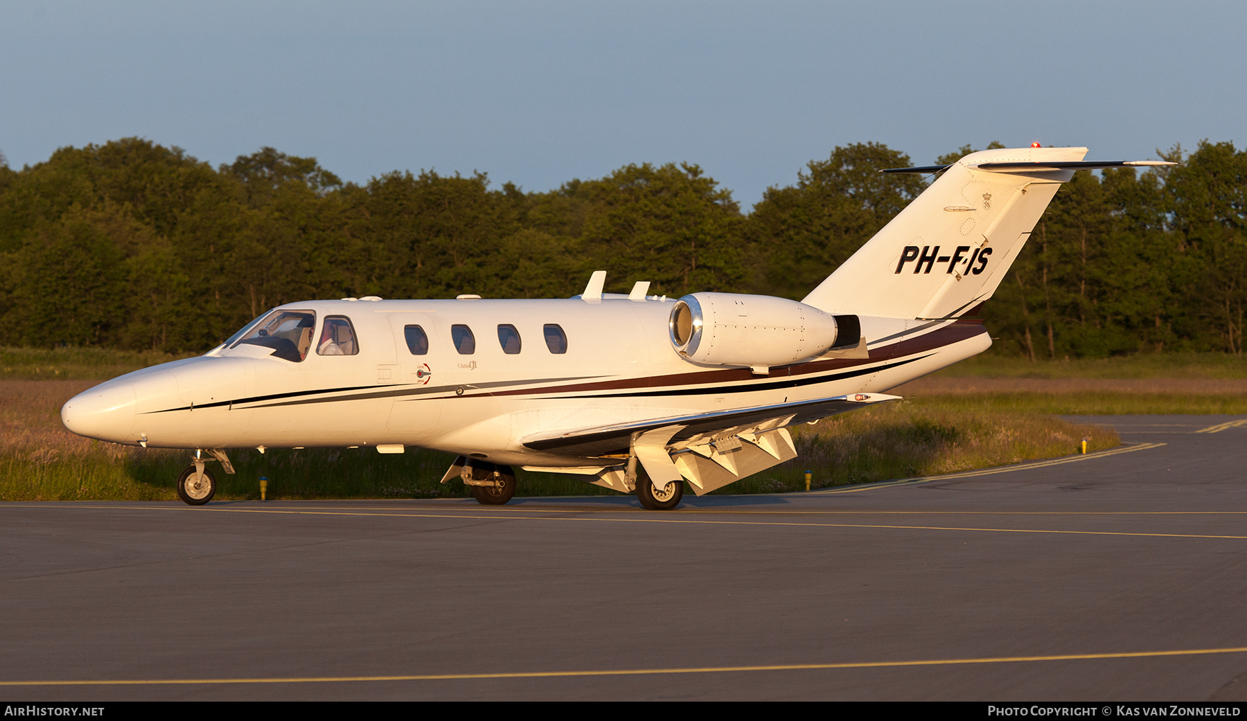Aircraft Photo of PH-FIS | Cessna 525 CitationJet CJ1 | AirHistory.net #545908