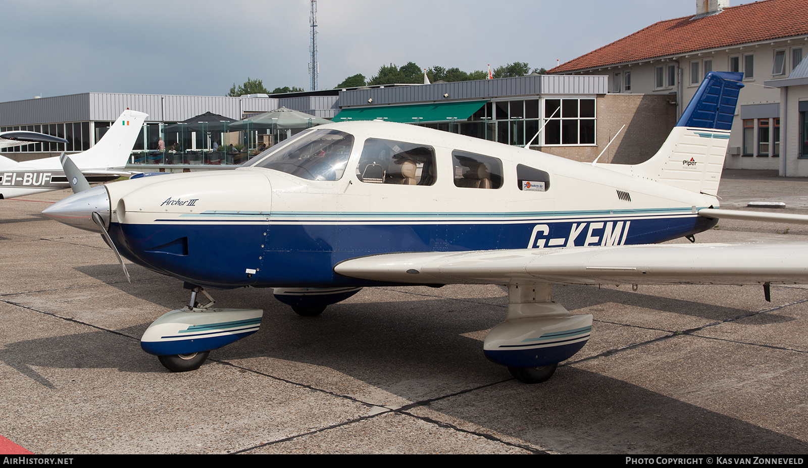 Aircraft Photo of G-KEMI | Piper PA-28-181 Archer III | AirHistory.net #545927