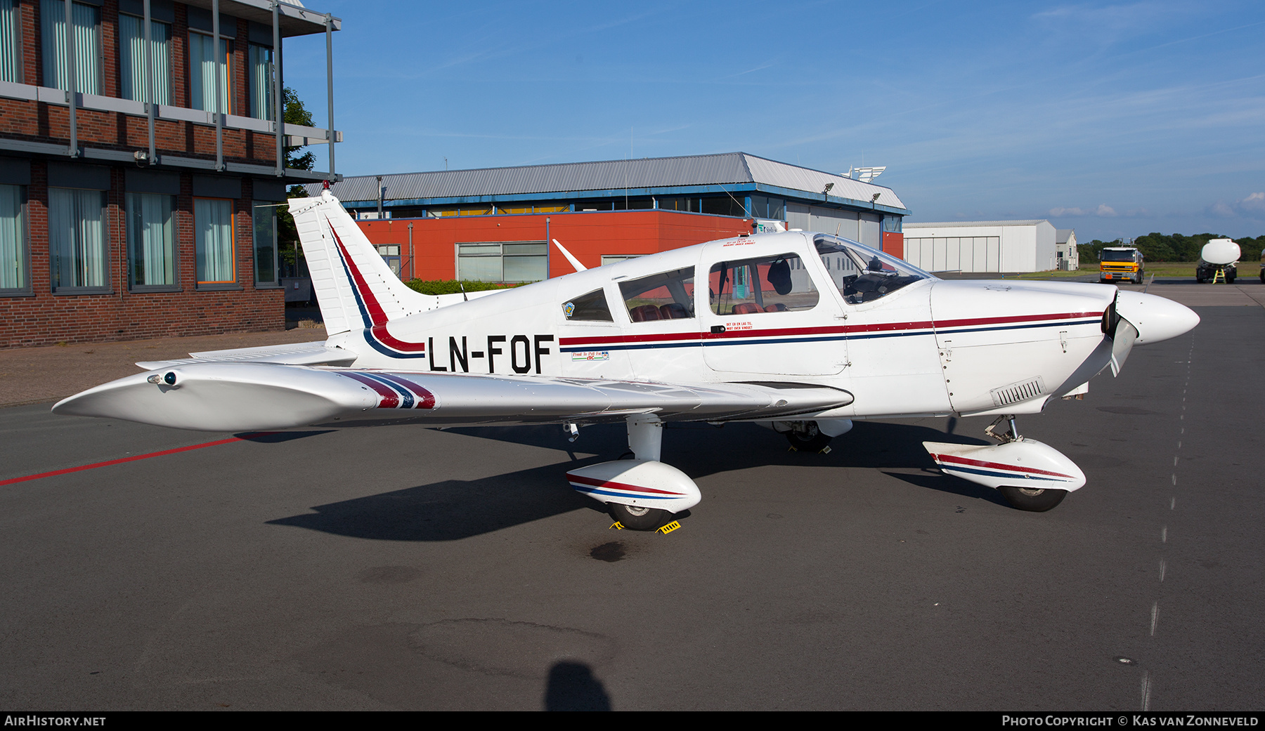 Aircraft Photo of LN-FOF | Piper PA-28-180 Cherokee Challenger | AirHistory.net #545933