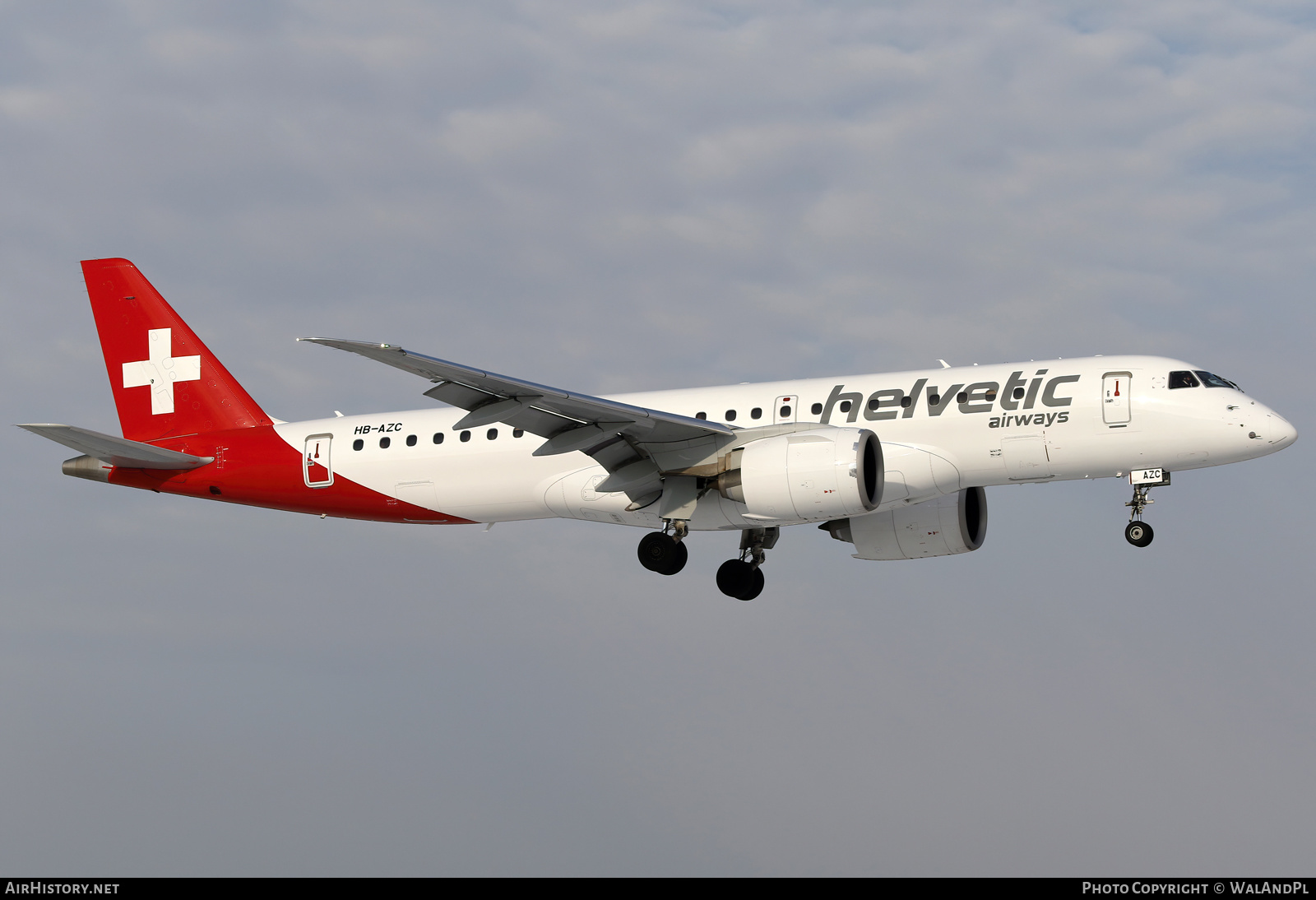 Aircraft Photo of HB-AZC | Embraer 190-E2 (ERJ-190-300) | Helvetic Airways | AirHistory.net #545946