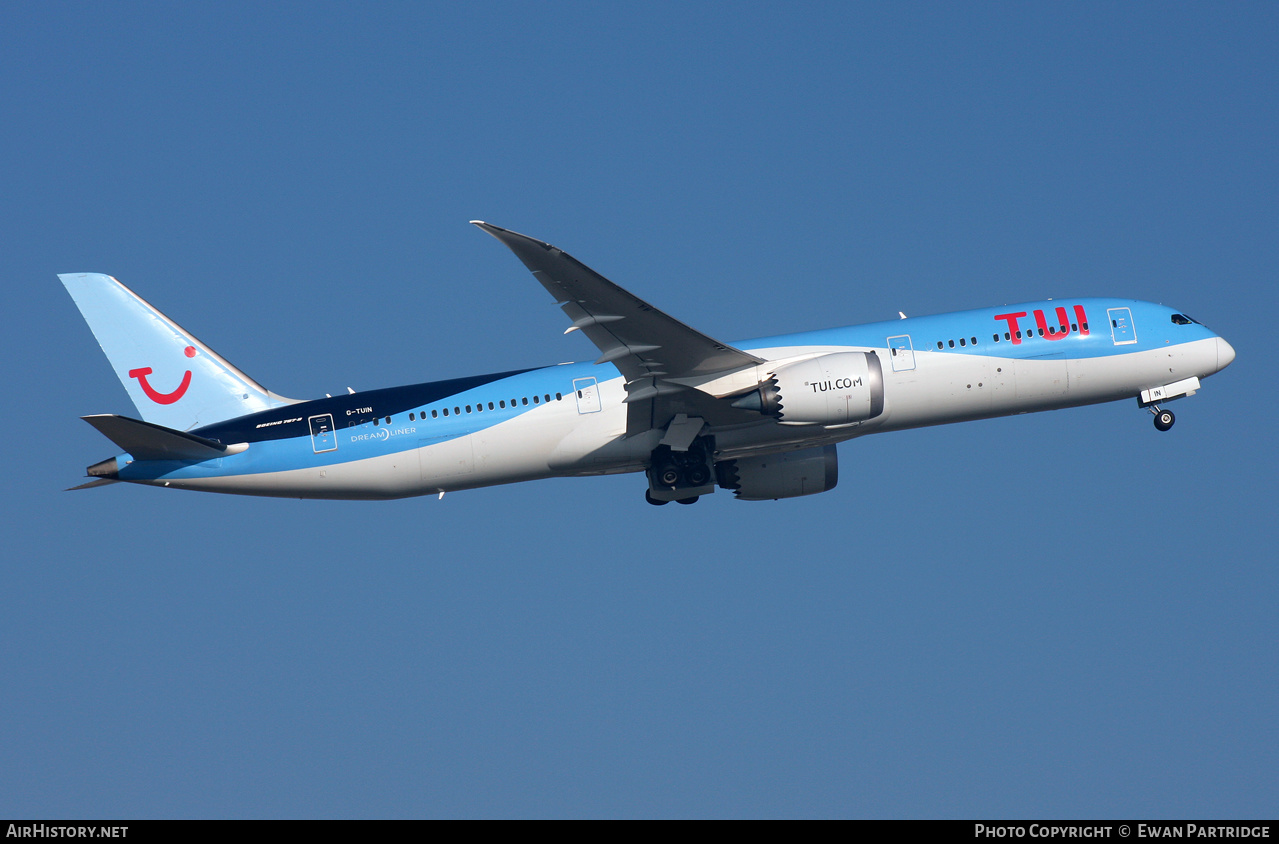 Aircraft Photo of G-TUIN | Boeing 787-9 Dreamliner | TUI | AirHistory.net #546017