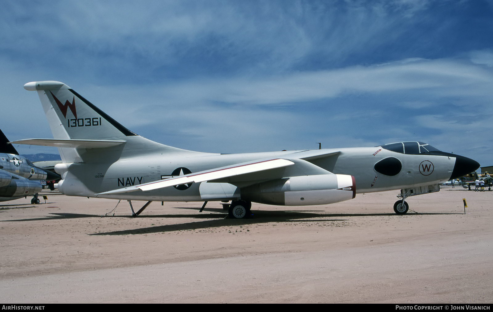 Aircraft Photo of 130361 | Douglas YEA-3A Skywarrior | USA - Navy | AirHistory.net #546040