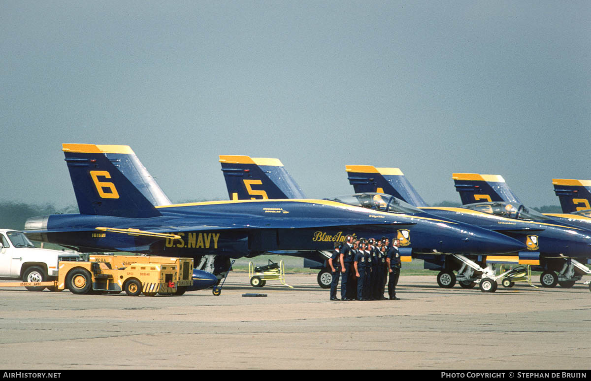 Aircraft Photo of 161521 | McDonnell Douglas F/A-18A Hornet | USA - Navy | AirHistory.net #546081