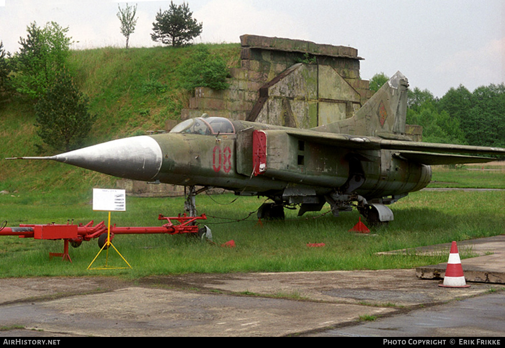 Aircraft Photo of 08 red | Mikoyan-Gurevich MiG-23S | East Germany - Air Force | AirHistory.net #546173