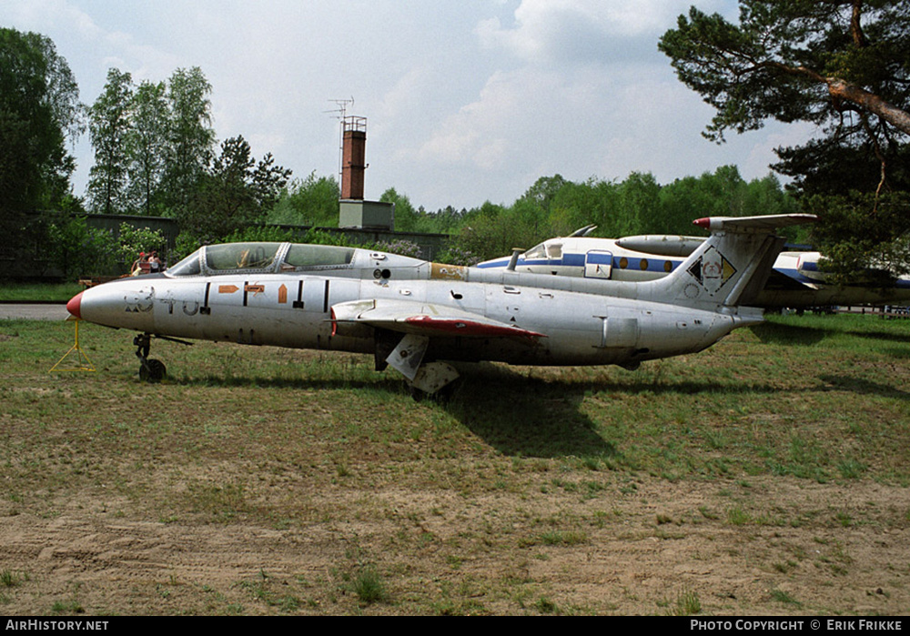 Aircraft Photo of 340 | Aero L-29 Delfin | East Germany - Air Force | AirHistory.net #546177