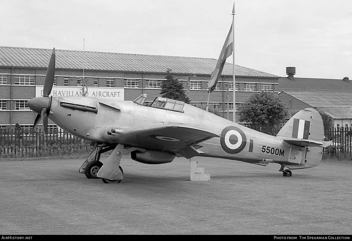 Aircraft Photo of 5500M | Hawker Hurricane Mk2B | UK - Air Force | AirHistory.net #546211