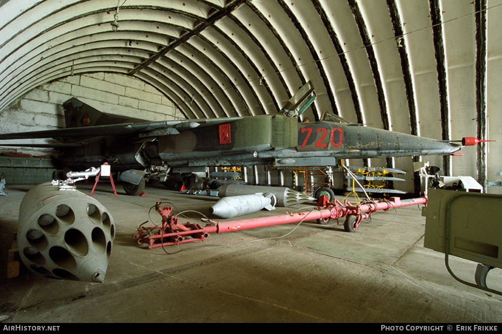 Aircraft Photo of 720 | Mikoyan-Gurevich MiG-23BN | East Germany - Air Force | AirHistory.net #546242