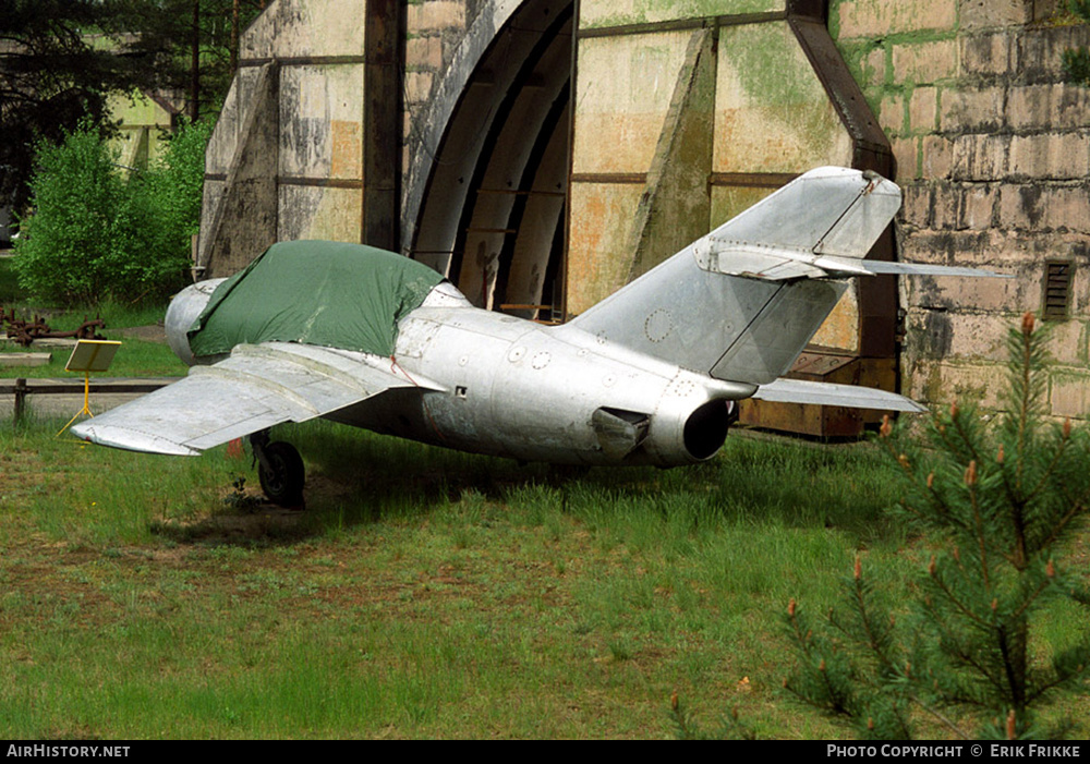 Aircraft Photo of 135 | Aero CS-102 (MiG-15UTI) | AirHistory.net #546276