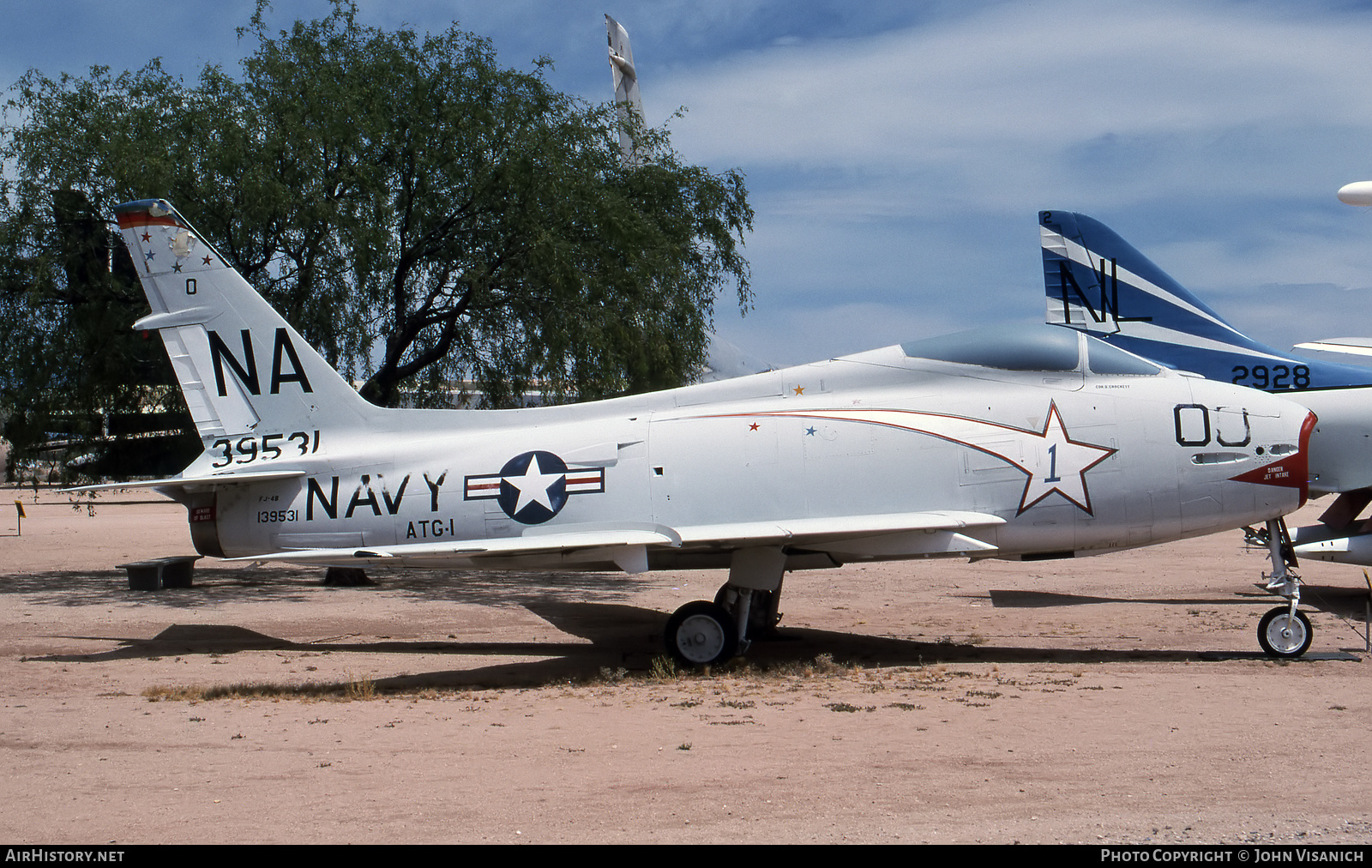 Aircraft Photo of 139531 | North American FJ-4B Fury | USA - Navy | AirHistory.net #546408