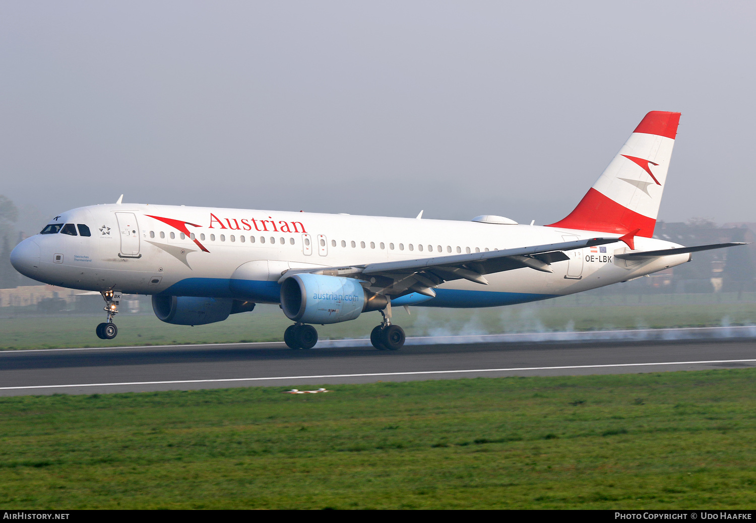 Aircraft Photo of OE-LBK | Airbus A320-214 | Austrian Airlines | AirHistory.net #546410