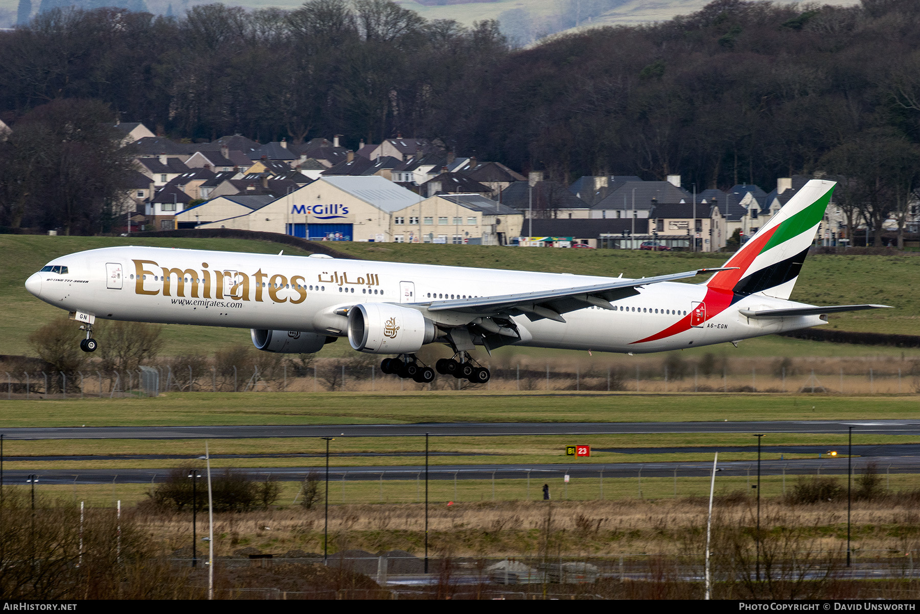 Aircraft Photo of A6-EGN | Boeing 777-31H/ER | Emirates | AirHistory.net #546420