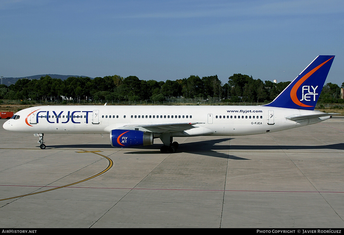 Aircraft Photo of G-FJEA | Boeing 757-23A | Flyjet | AirHistory.net #546457