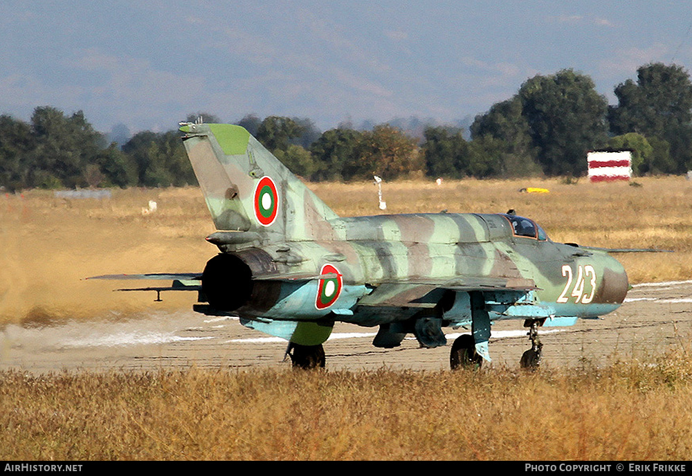 Aircraft Photo of 243 | Mikoyan-Gurevich MiG-21bis SAU | Bulgaria - Air Force | AirHistory.net #546486