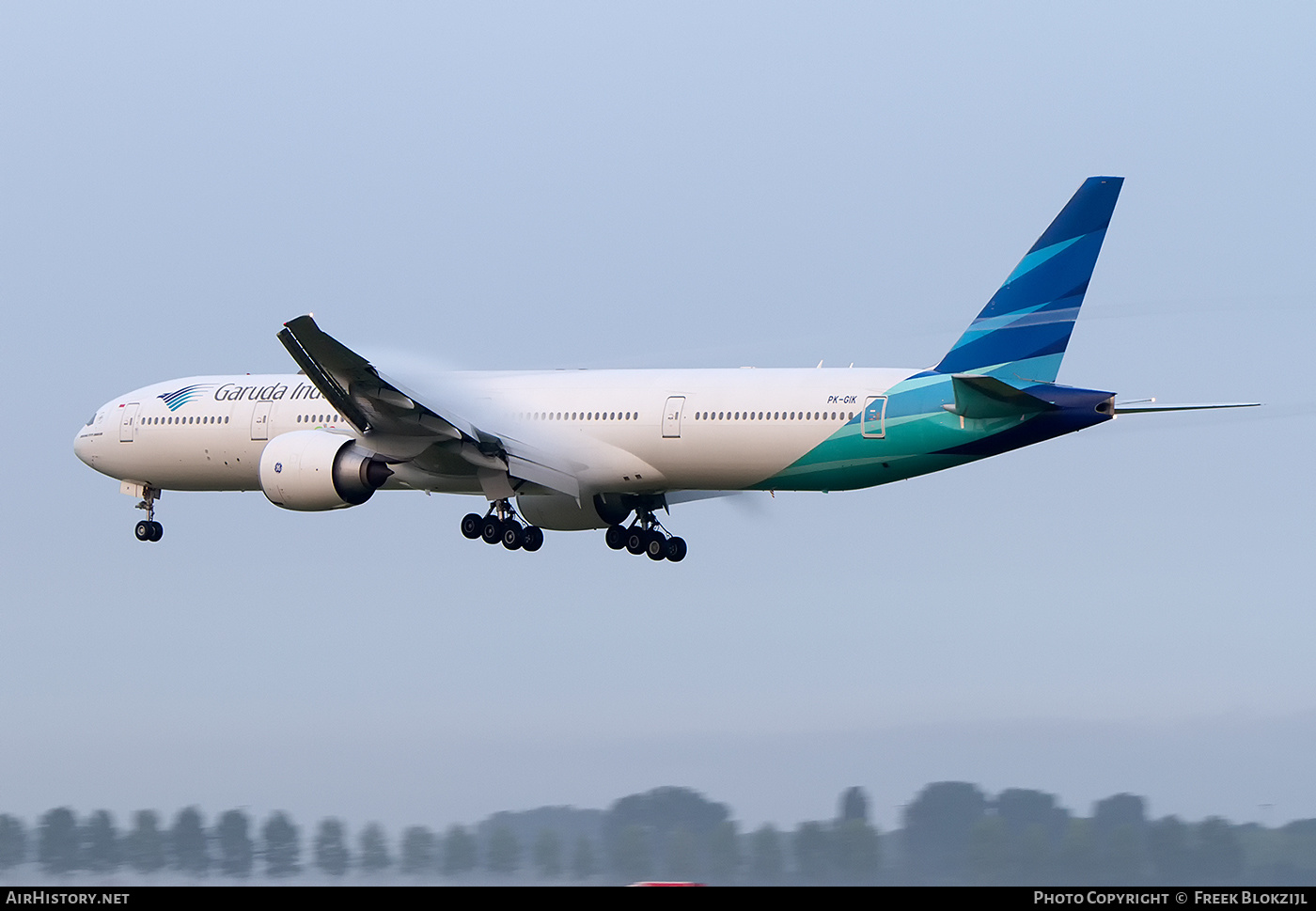 Aircraft Photo of PK-GIK | Boeing 777-3U3/ER | Garuda Indonesia | AirHistory.net #546656