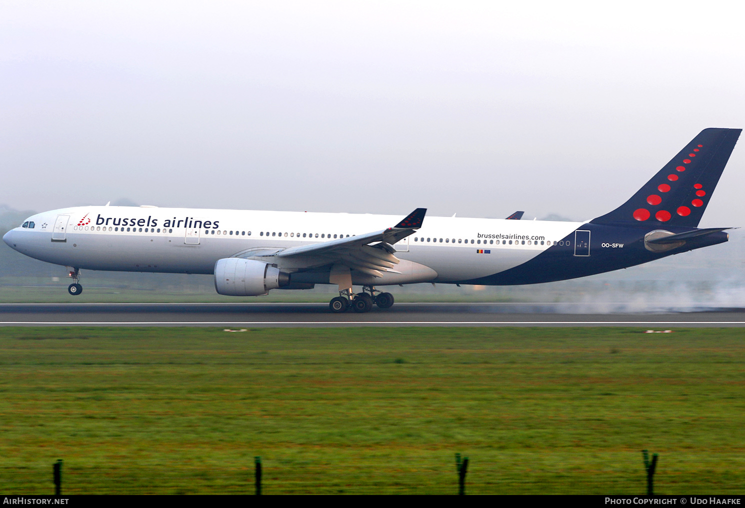 Aircraft Photo of OO-SFW | Airbus A330-322 | Brussels Airlines | AirHistory.net #546801