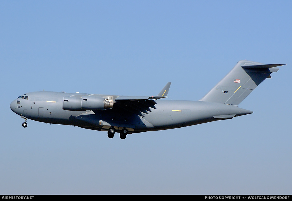 Aircraft Photo of 02-1107 / 21107 | Boeing C-17A Globemaster III | USA - Air Force | AirHistory.net #546808