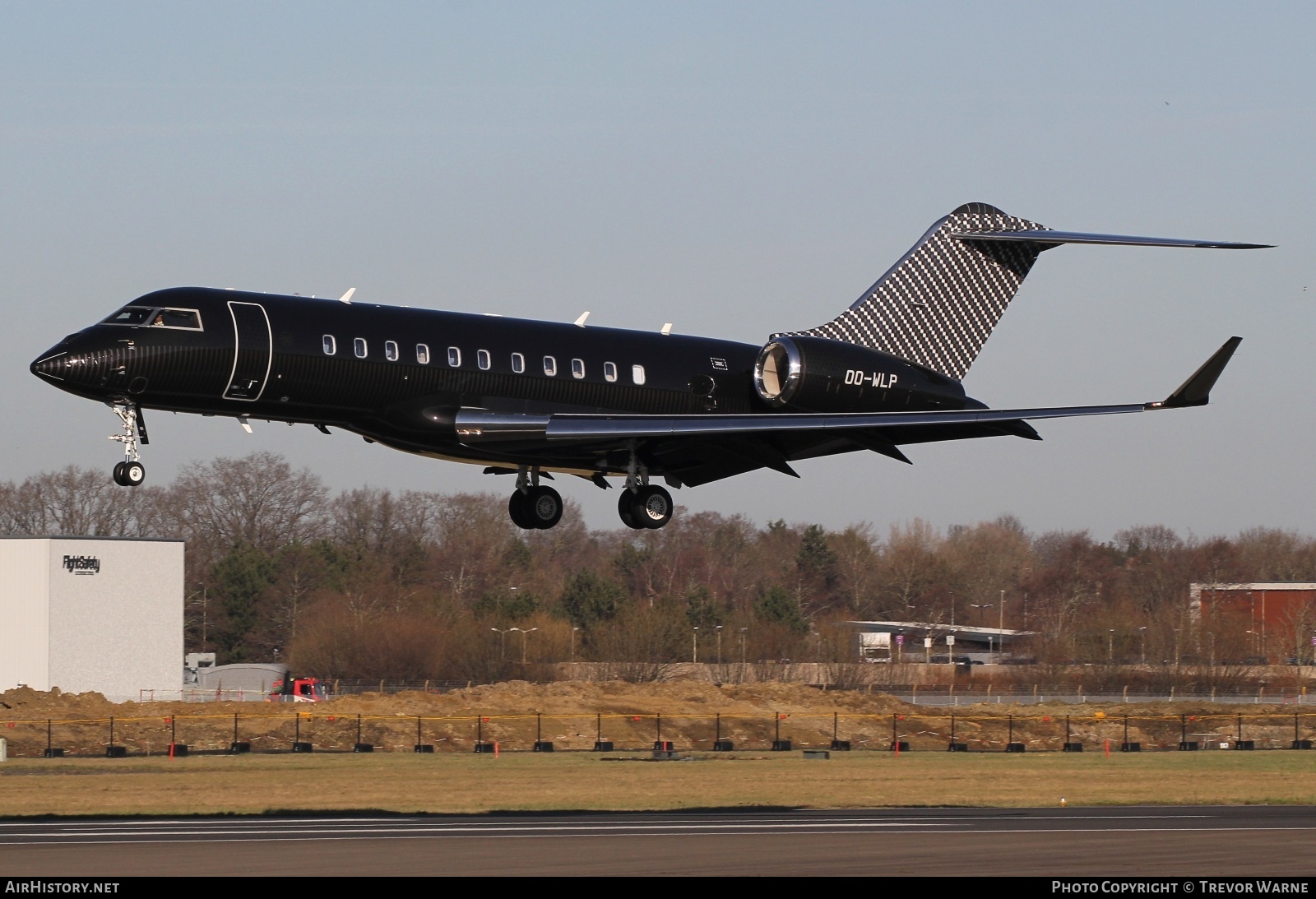 Aircraft Photo of OO-WLP | Bombardier Global 5500 (BD-700-1A11) | AirHistory.net #546972
