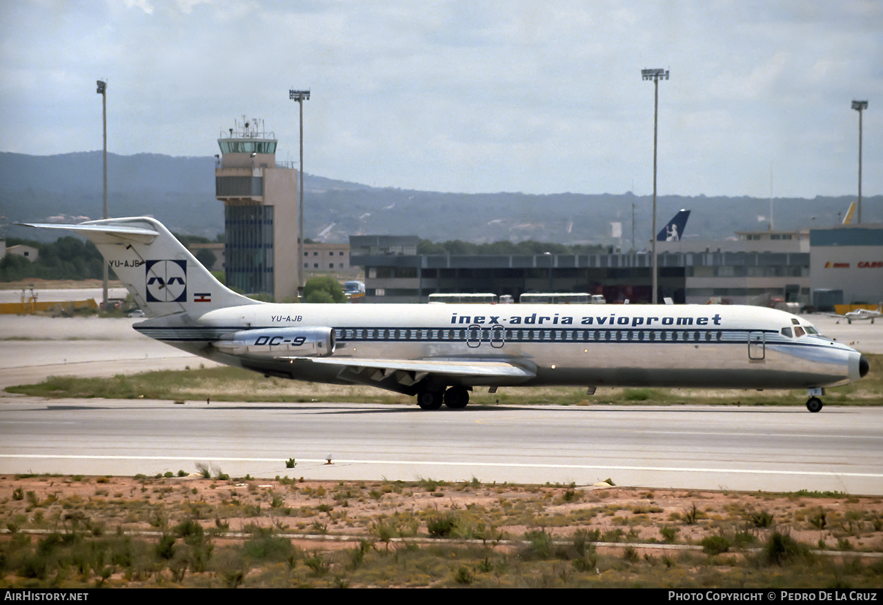 Aircraft Photo of YU-AJB | McDonnell Douglas DC-9-32 | Inex-Adria Airways | AirHistory.net #547093