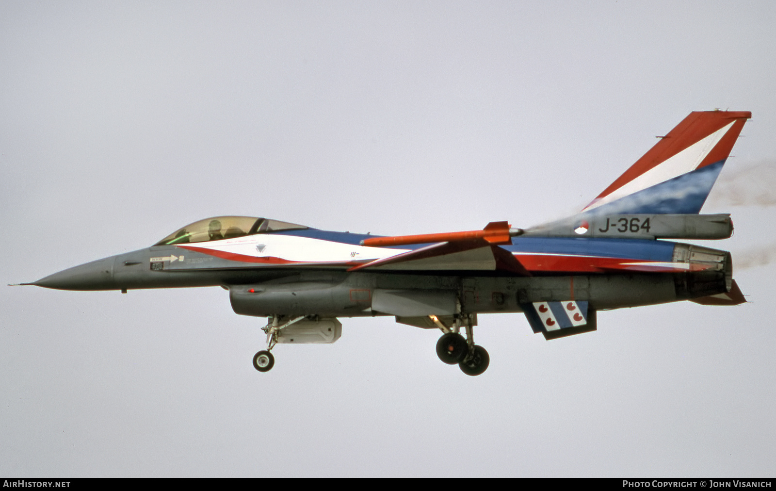 Aircraft Photo of J-364 | General Dynamics F-16A Fighting Falcon | Netherlands - Air Force | AirHistory.net #547094