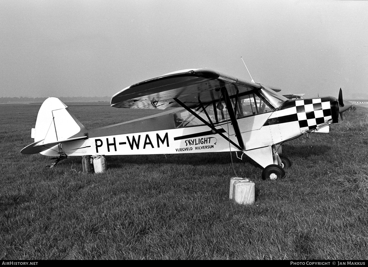 Aircraft Photo of PH-WAM | Piper PA-18-150 Super Cub | Skylight | AirHistory.net #547130
