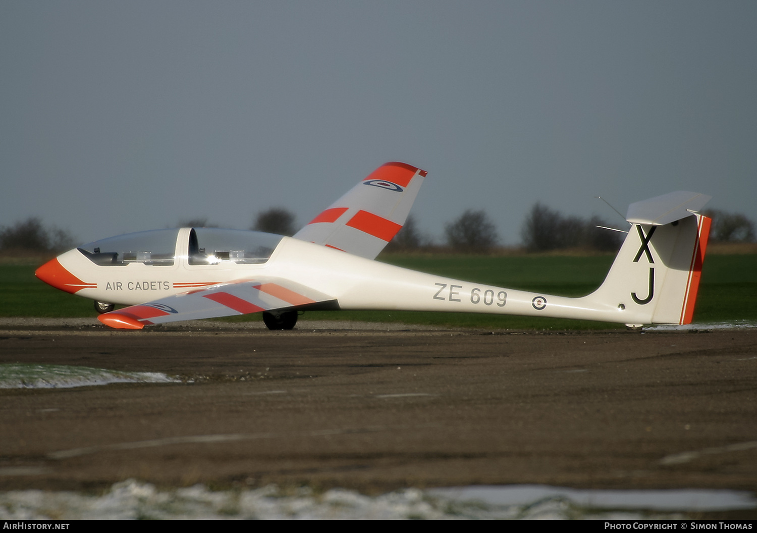 Aircraft Photo of ZE609 | Grob G-103A Viking TX1 | UK - Air Force | AirHistory.net #547201