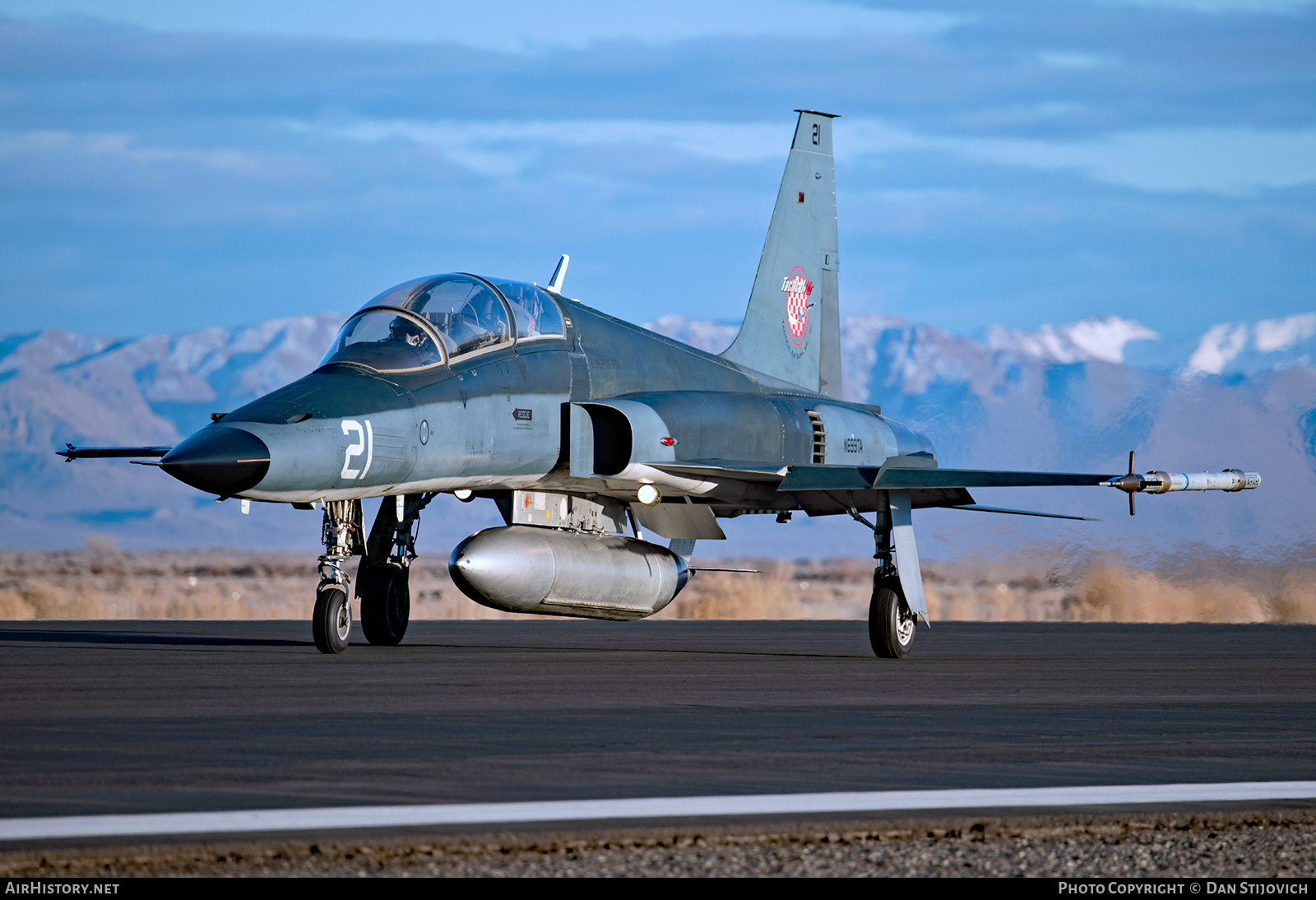 Aircraft Photo of N699TA / 79-1918 | Northrop F-5F Tiger II | Tactical Air - Tactical Air Support | AirHistory.net #547232