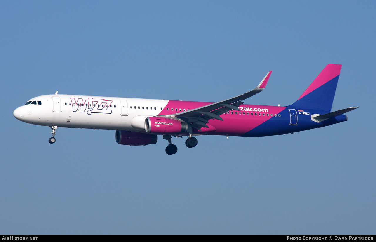 Aircraft Photo of G-WUKJ | Airbus A321-231 | Wizz Air | AirHistory.net #547279