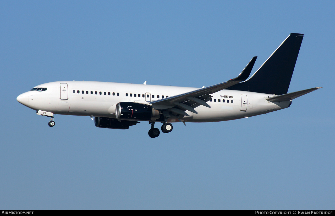 Aircraft Photo of G-NEWG | Boeing 737-76N | AirHistory.net #547290