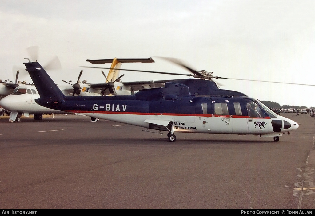 Aircraft Photo of G-BIAV | Sikorsky S-76A | British International Helicopters | AirHistory.net #547301
