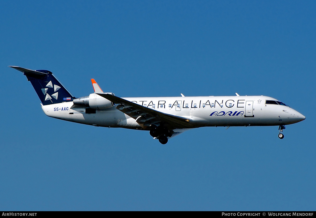 Aircraft Photo of S5-AAG | Bombardier CRJ-200LR (CL-600-2B19) | Adria Airways | AirHistory.net #547338