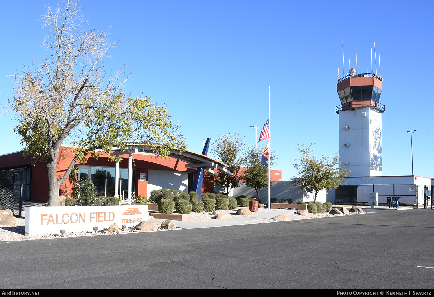 Airport photo of Mesa - Falcon Field (MSC / FFZ) in Arizona, United States | AirHistory.net #547575