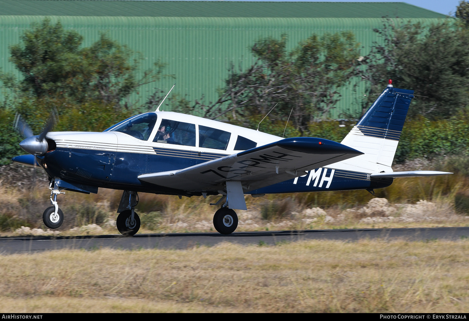 Aircraft Photo of ZS-PMH | Piper PA-28R-180 Cherokee Arrow | AirHistory.net #547579