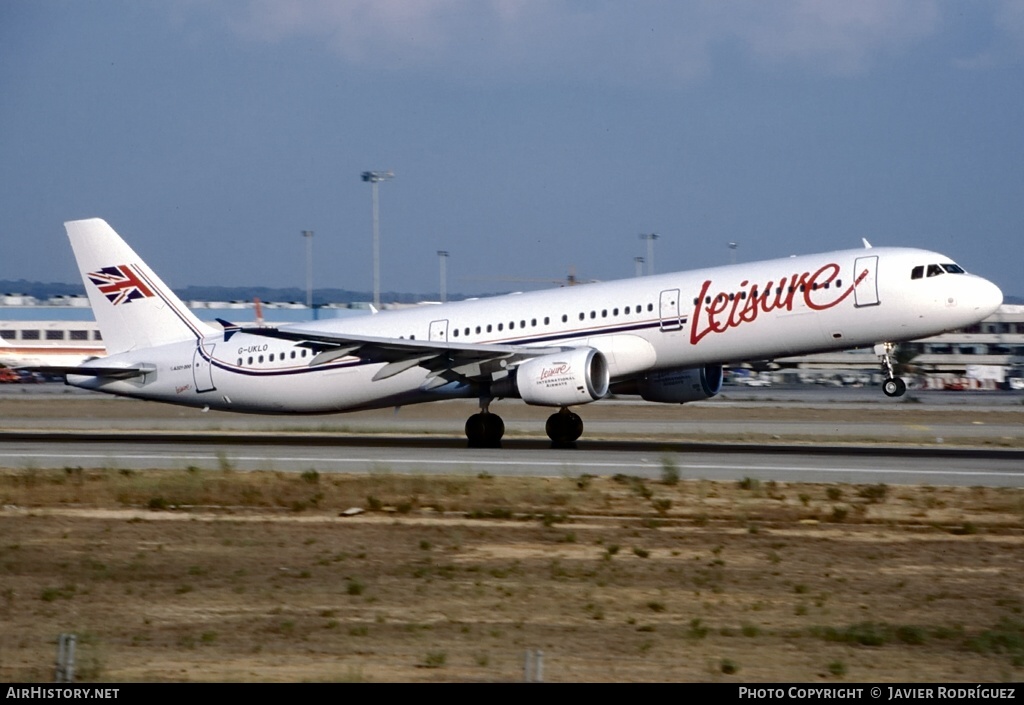 Aircraft Photo of G-UKLO | Airbus A321-211 | Leisure International Airways | AirHistory.net #547581