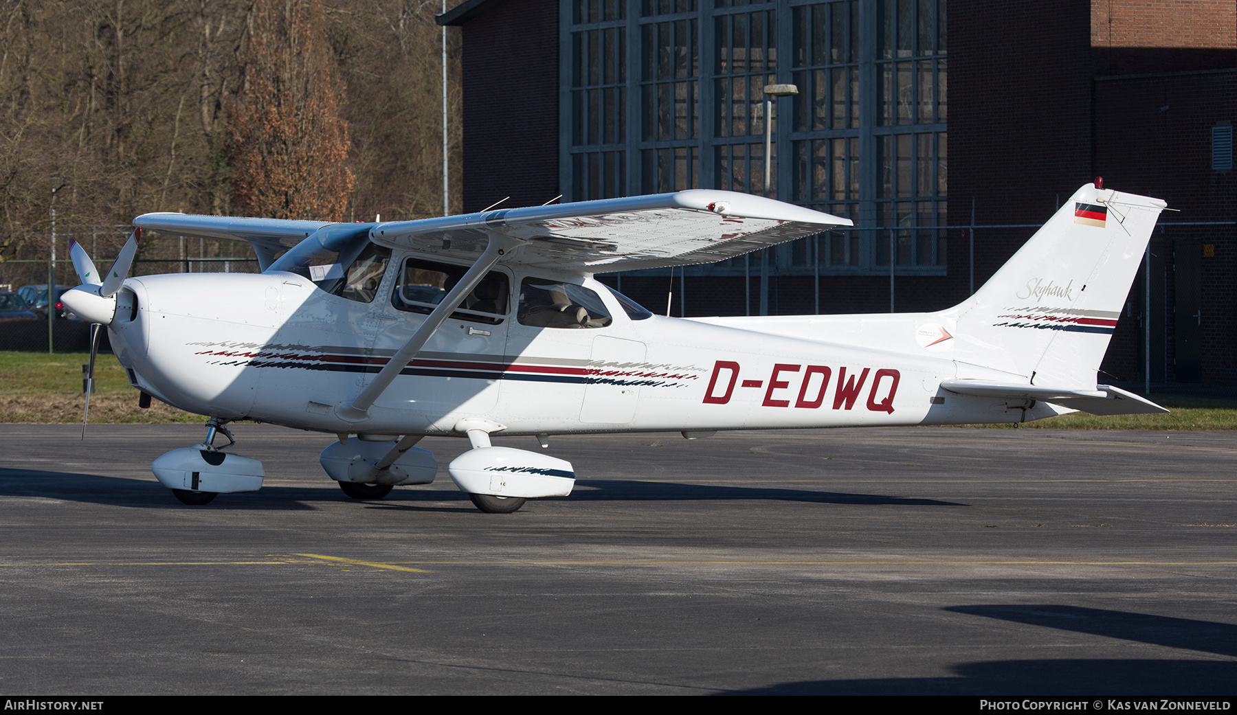 Aircraft Photo of D-EDWQ | Cessna 172R Skyhawk | AirHistory.net #547660