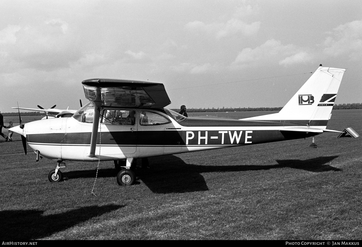Aircraft Photo of PH-TWE | Reims F172H | AirHistory.net #547728