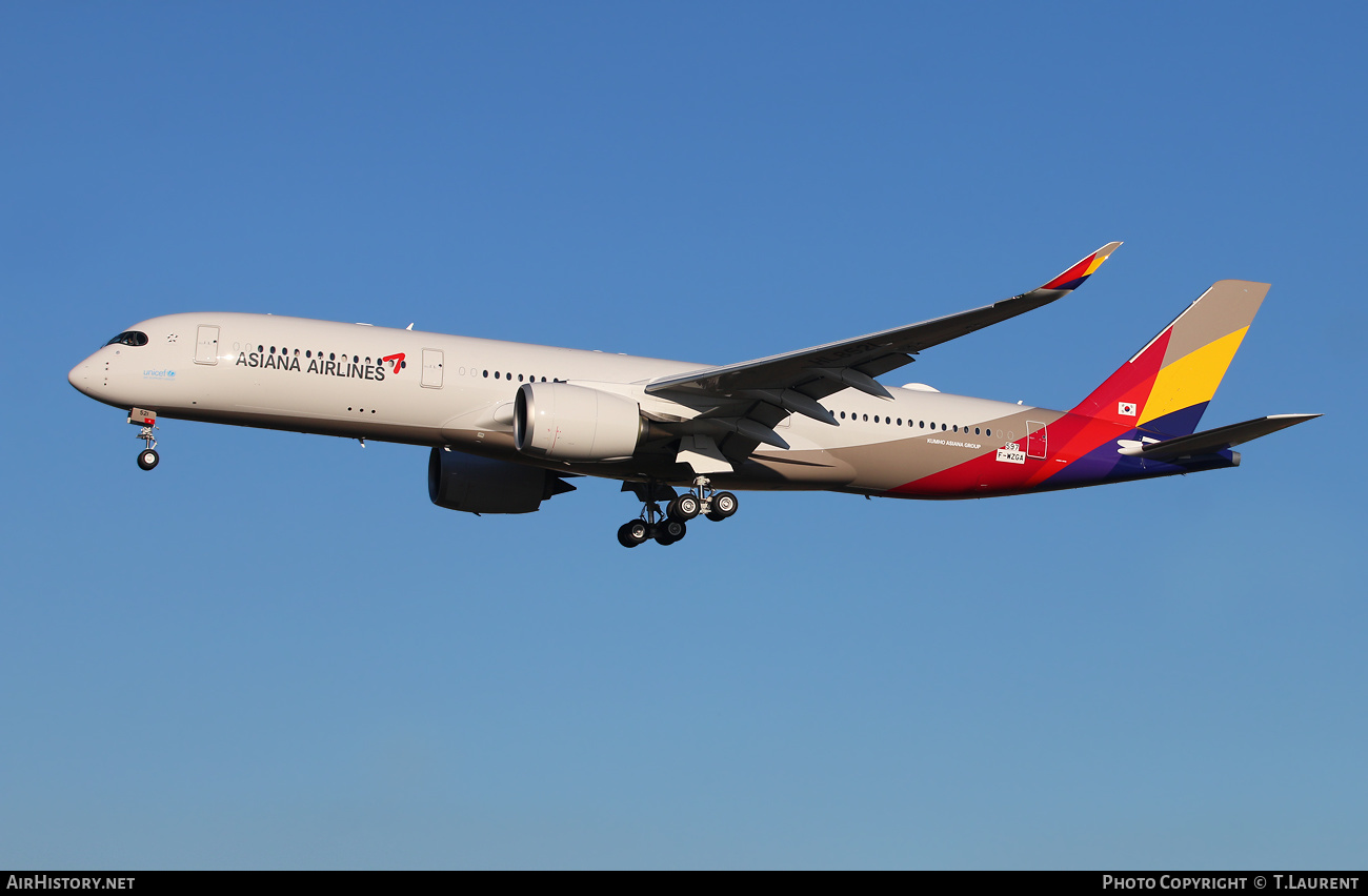 Aircraft Photo of F-WZGA | Airbus A350-941 | Asiana Airlines | AirHistory.net #547765