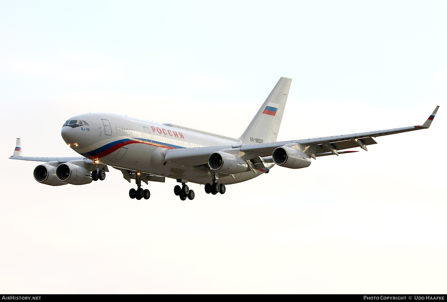 Aircraft Photo of RA-96020 | Ilyushin Il-96-300PU | Rossiya - Special Flight Detachment | AirHistory.net #547786