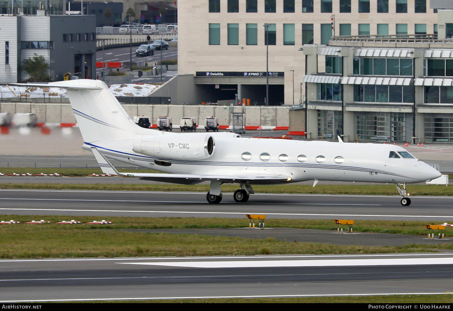 Aircraft Photo of VP-CMC | Gulfstream Aerospace G-IV-X Gulfstream G450 | AirHistory.net #547788